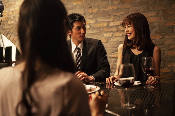 顔合わせ食事会の服装を決める際の3つの注意点