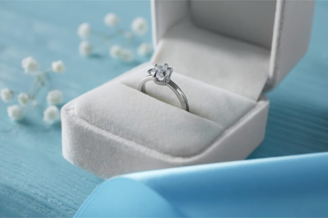指輪 代わり 結婚 結婚指輪の代わりに『結婚ネックレス』ってアリ？？結婚指輪代わりに思わず欲しくなっちゃうネックレスを一挙ご紹介！