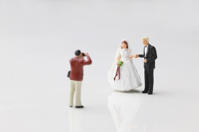 フォトウェディングの和装と洋装による料金の違い。安い料金で済ませるには