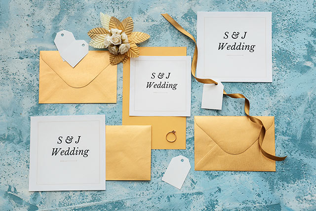 結婚式のセーブザデート(Save The Date)