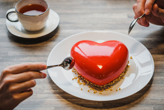結婚祝いにケーキ