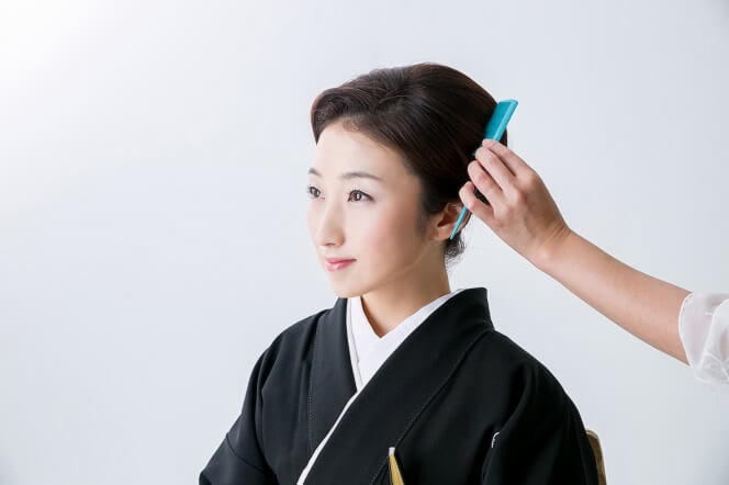 結婚式での母親の髪型やヘアスタイルで注意したい、避けるべきポイント