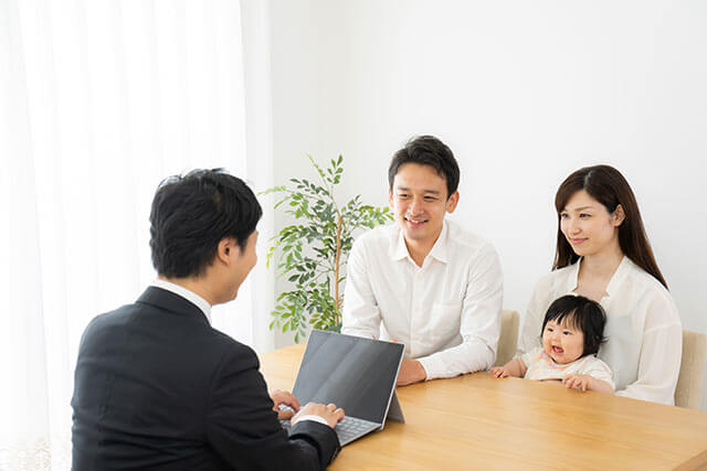 <br /> <b>Warning</b>:  Undefined variable $main_image in <b>/home/xs555411/wed-junbi.com/public_html/wp-content/themes/new-media-wp-theme/single-article.php</b> on line <b>70</b><br /> <br /> <b>Warning</b>:  Trying to access array offset on value of type null in <b>/home/xs555411/wed-junbi.com/public_html/wp-content/themes/new-media-wp-theme/single-article.php</b> on line <b>70</b><br /> 